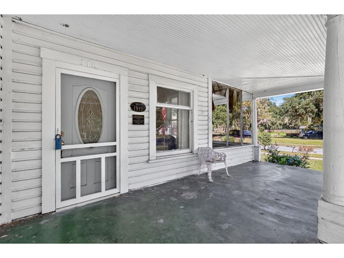 102 S Trowell Avenue Umatilla FL 32784 G5103233 image5