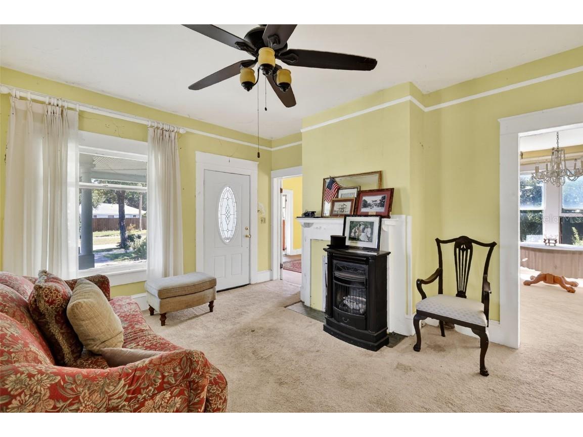 102 S Trowell Avenue Umatilla FL 32784 G5103233 image8