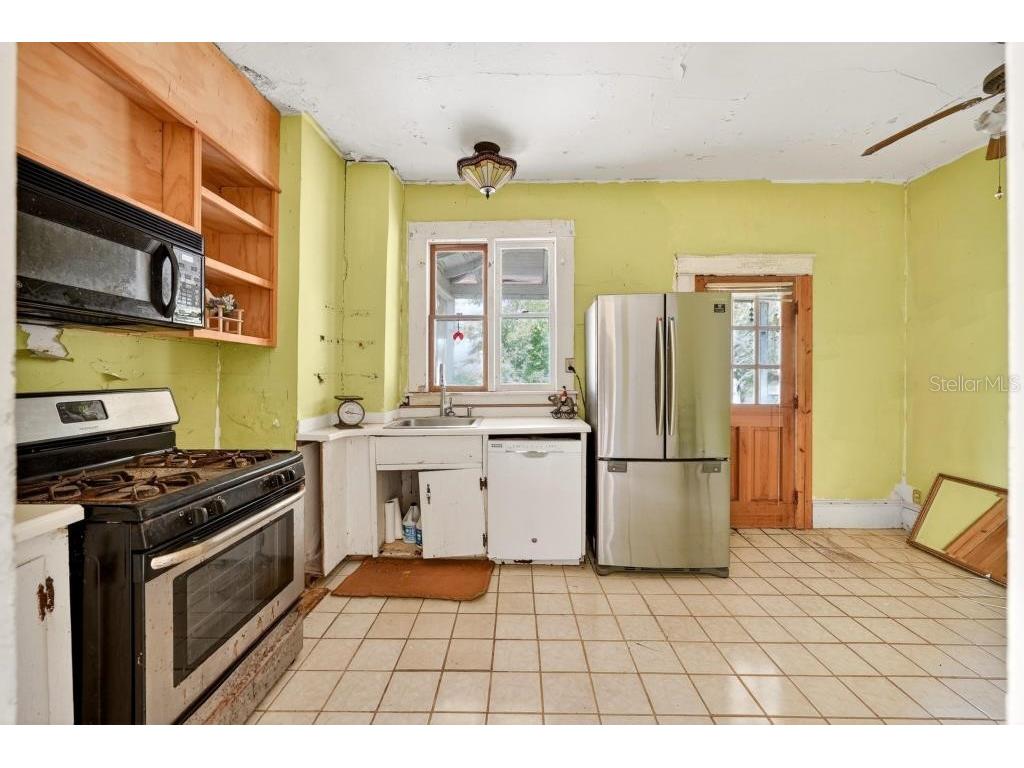102 S Trowell Avenue Umatilla FL 32784 G5112904 image16