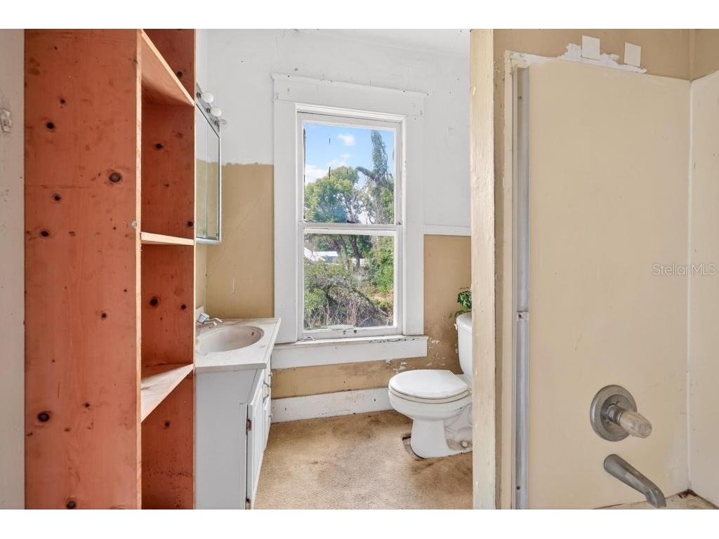 102 S Trowell Avenue Umatilla FL 32784 G5112904 image35