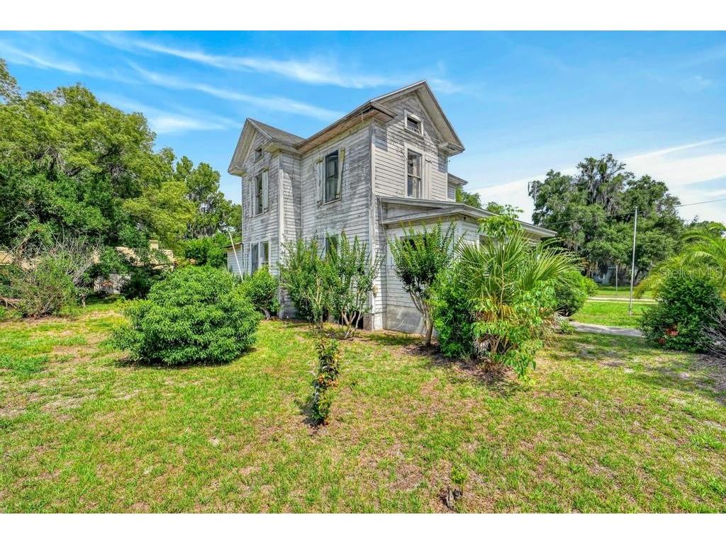 102 S Trowell Avenue Umatilla FL 32784 G5112904 image40