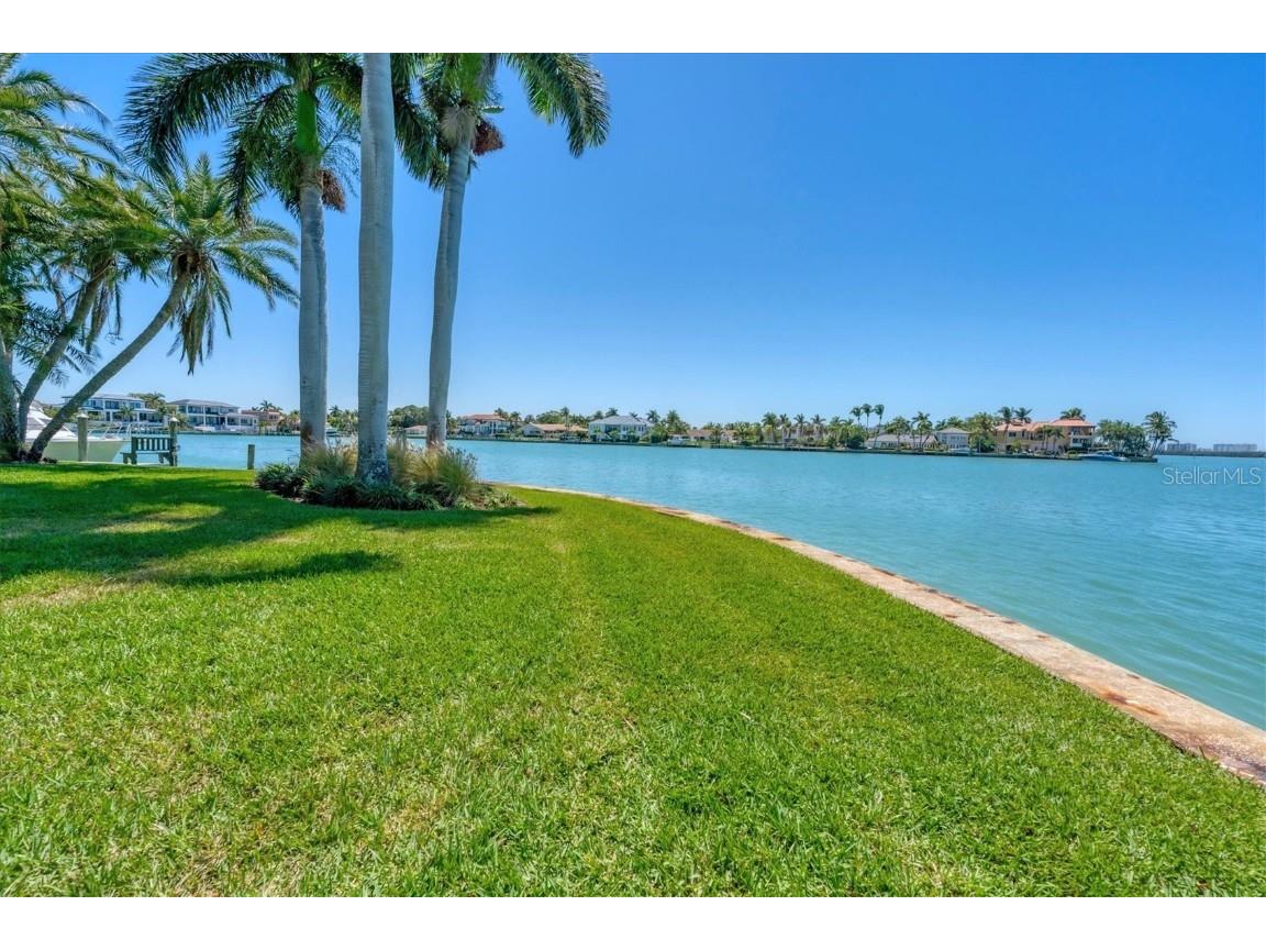 102 Seagull Lane Sarasota FL 34236 A4675538 image18