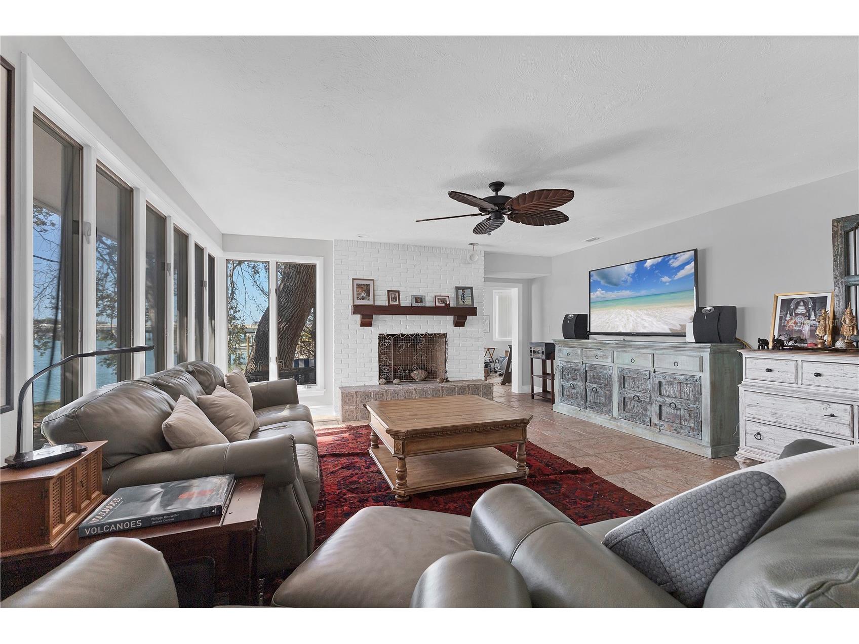 102 Seagull Lane Sarasota FL 34236 A4675538 image37