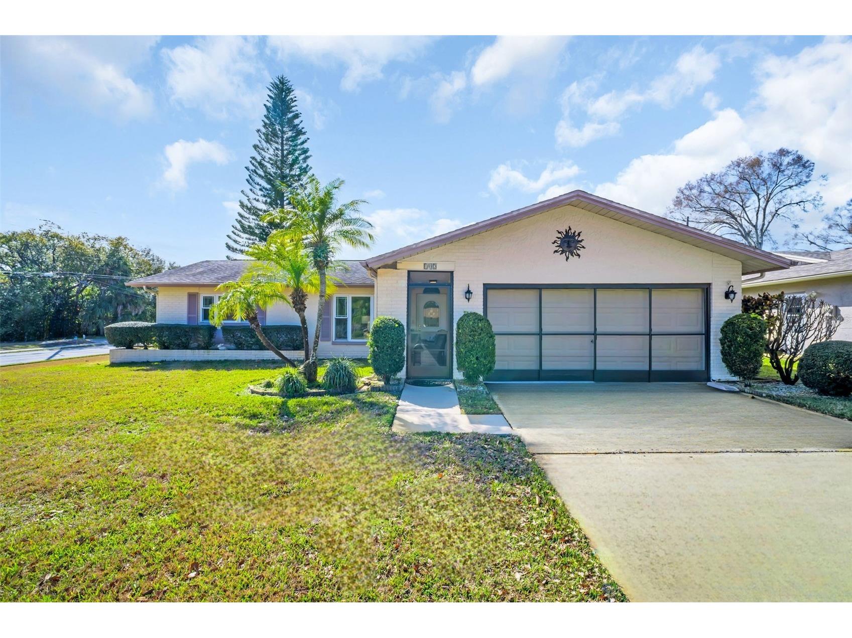 102 Stafford Drive Palm Harbor FL 34684 - LAKE TARPON TB8478206 image1