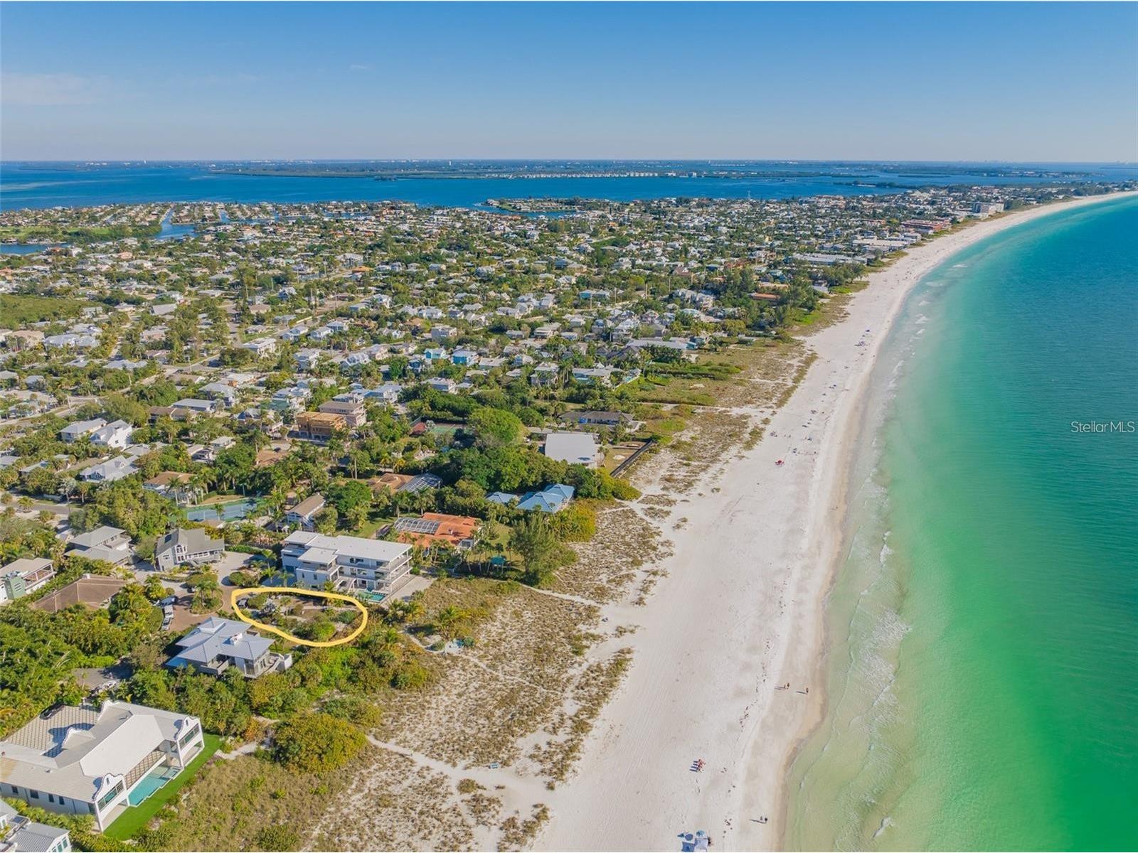 102 Sunset Lane Holmes Beach FL 34217 - GULF OF MEXICO A4680465 image10