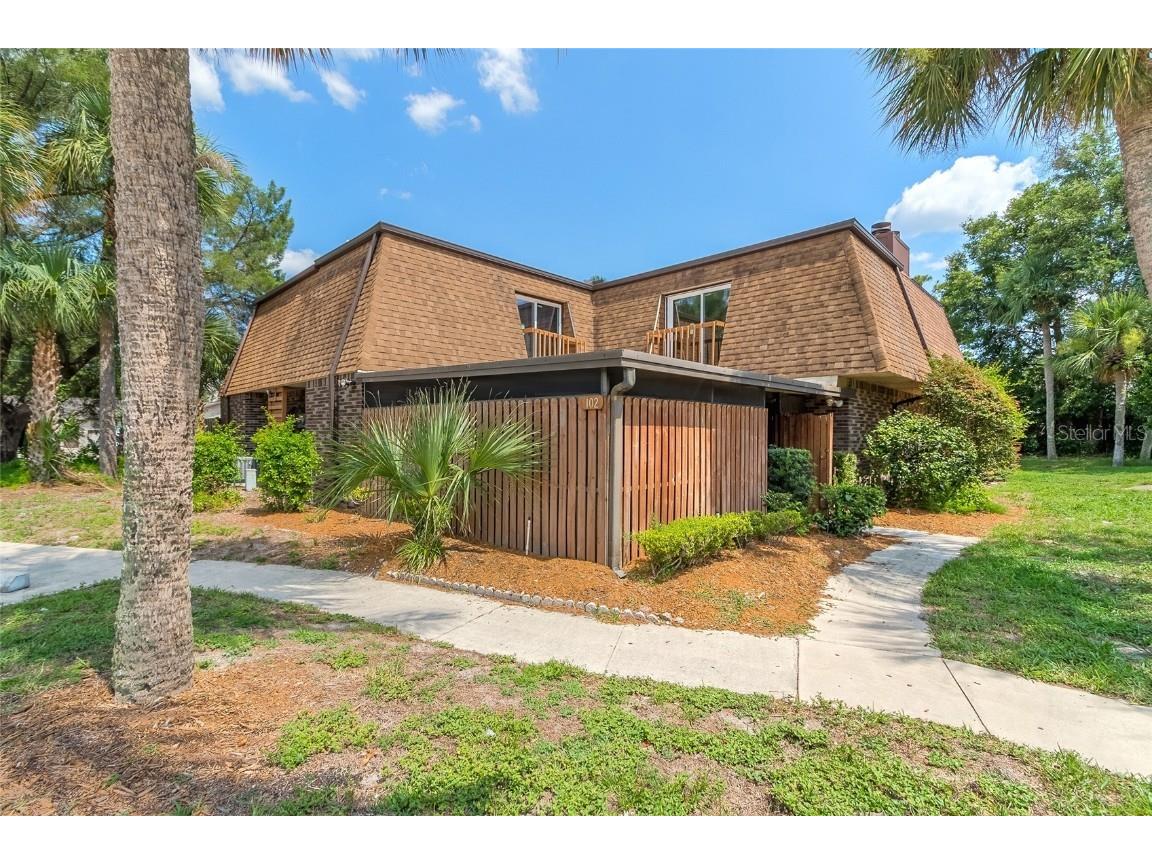 102 Terrace Court Sanford FL 32773 V4931081 image1
