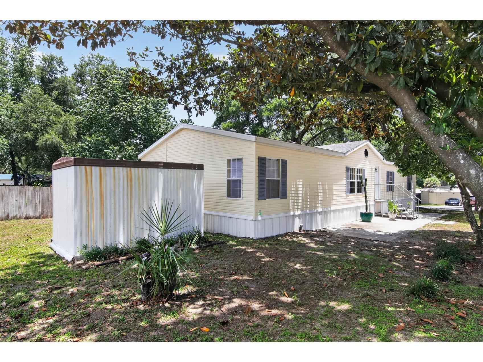102 Third Street Lady Lake FL 32159 O6413801 image3