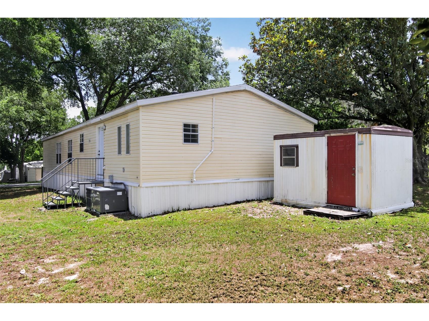 102 Third Street Lady Lake FL 32159 O6413801 image4