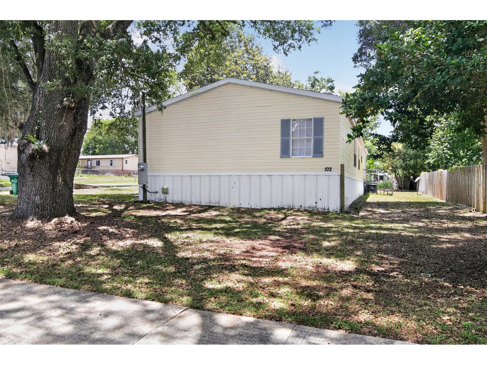 102 Third Street Lady Lake FL 32159 O6413801 image5