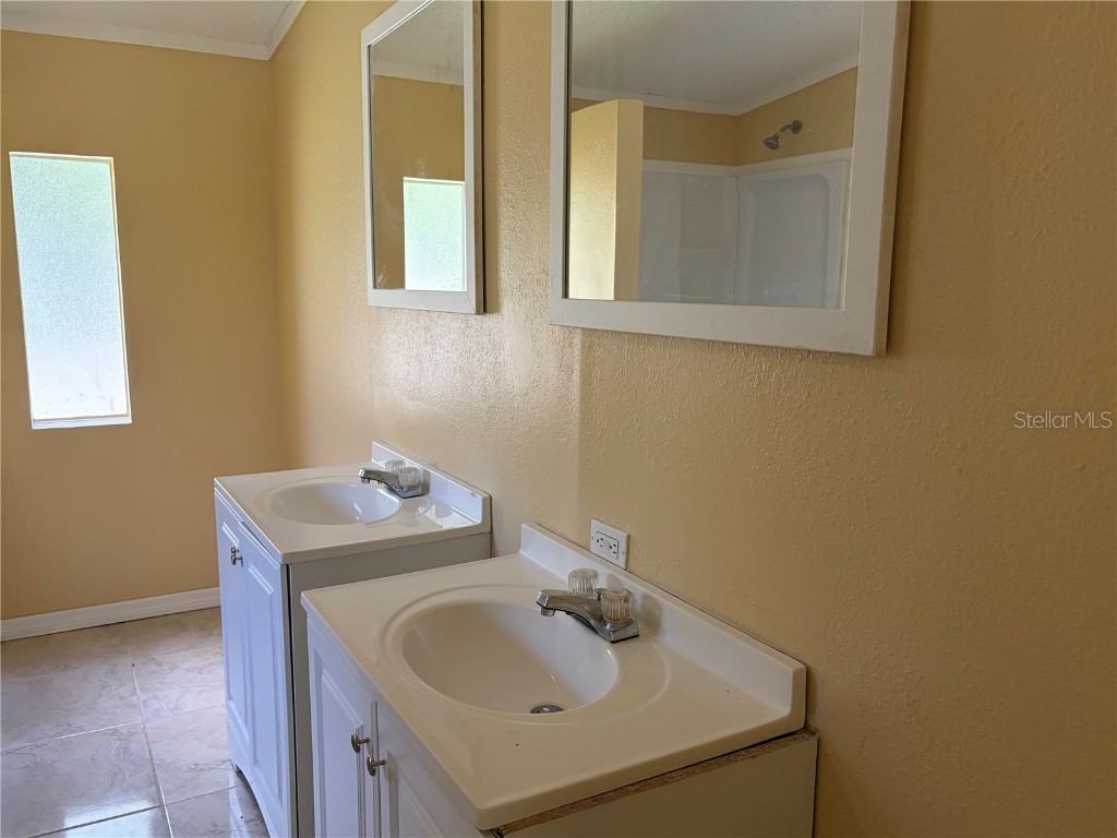 102 Third Street Lady Lake FL 32159 OM711686 image10