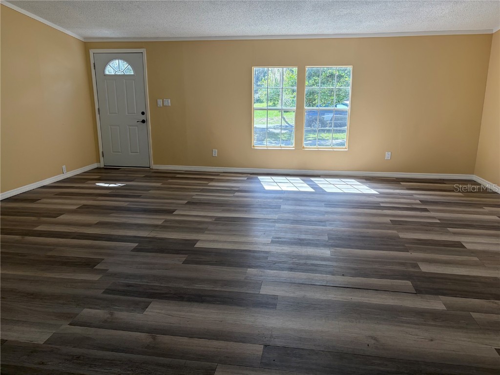 102 Third Street Lady Lake FL 32159 OM711686 image3