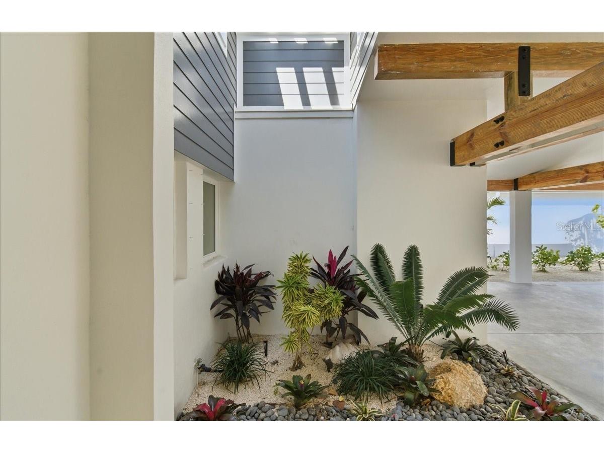 102 Tuna Street Anna Maria FL 34216 A4681558 image15