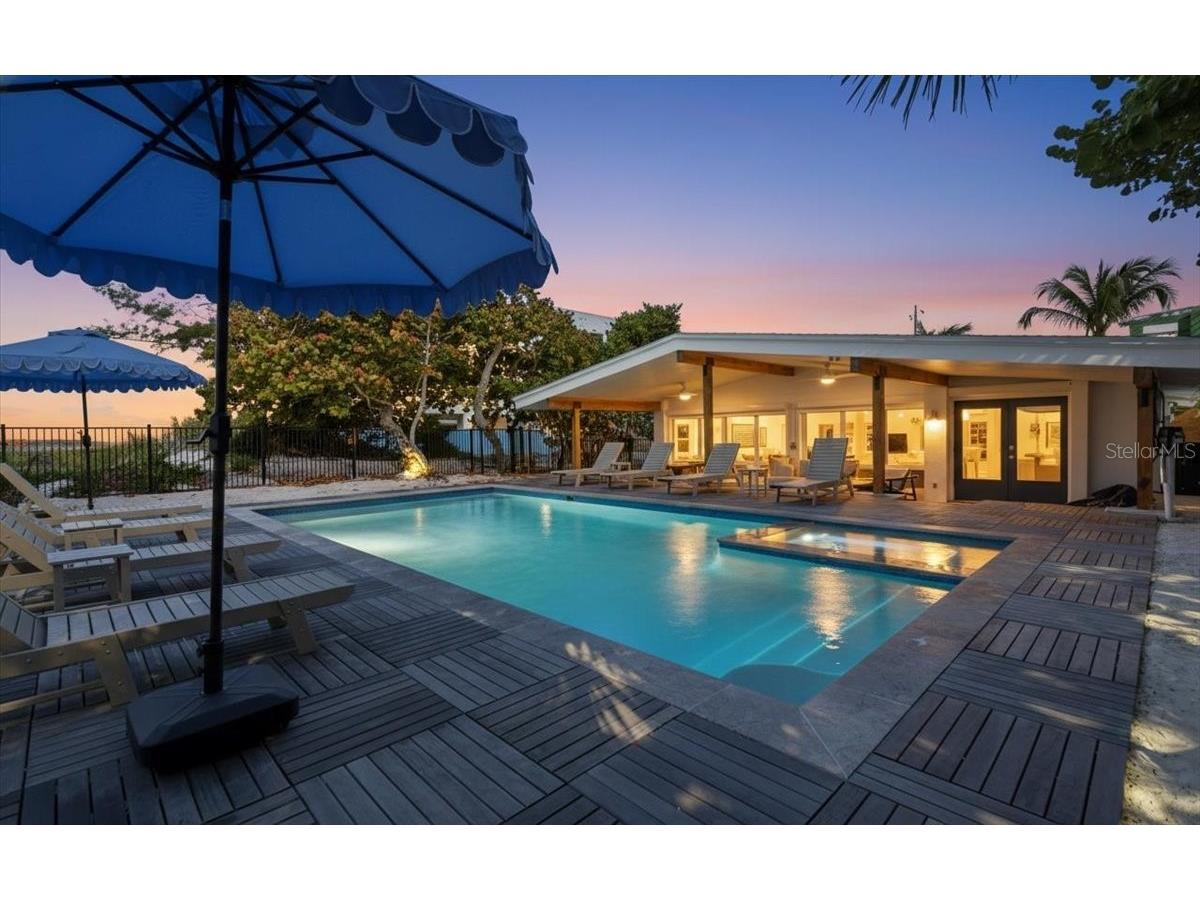 102 Tuna Street Anna Maria FL 34216 A4681558 image3