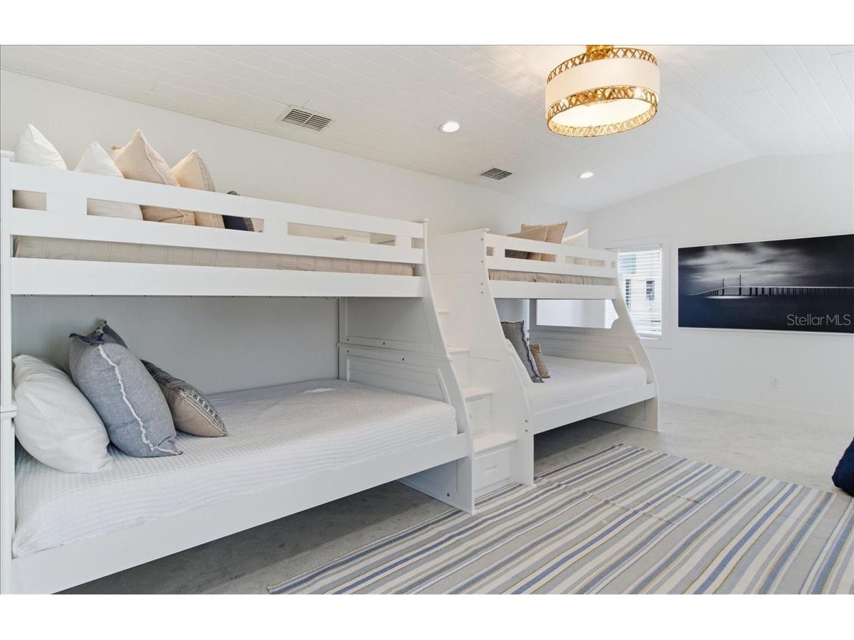 102 Tuna Street Anna Maria FL 34216 A4681558 image54