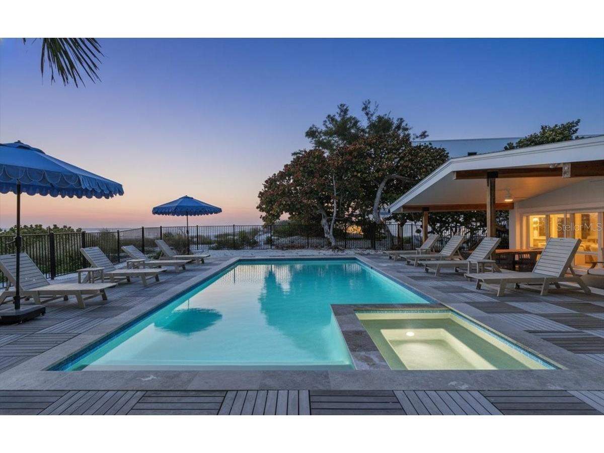 102 Tuna Street Anna Maria FL 34216 A4681558 image8