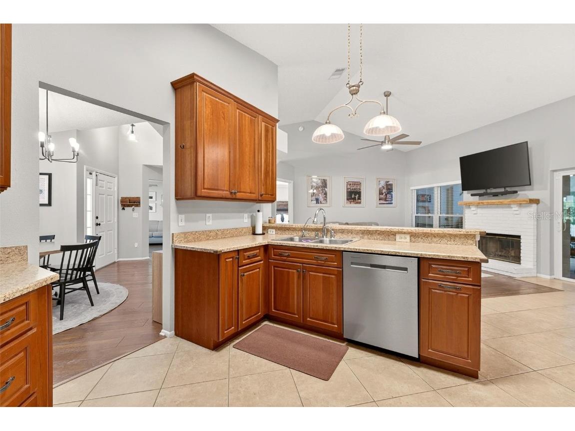 102 Vista Avenue Eustis FL 32726 TB8440917 image22