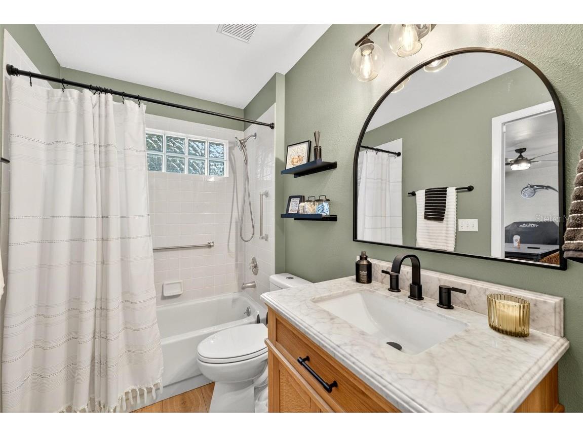 102 Vista Avenue Eustis FL 32726 TB8440917 image38