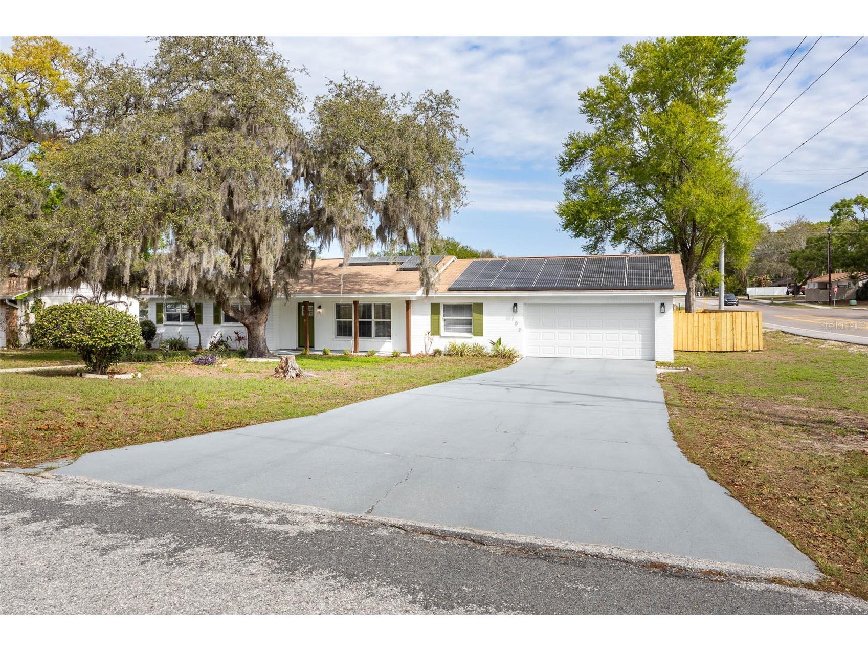 102 W Anglewood Drive Brandon FL 33511 TB8488518 image3