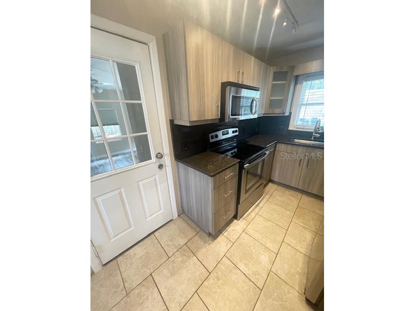 102 W Elm Street Tampa FL 33604 TB8523678 image17