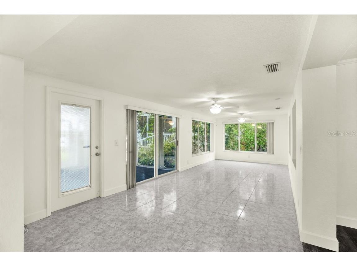 102 W North Branch Road Ruskin FL 33570 TB8404370 image15