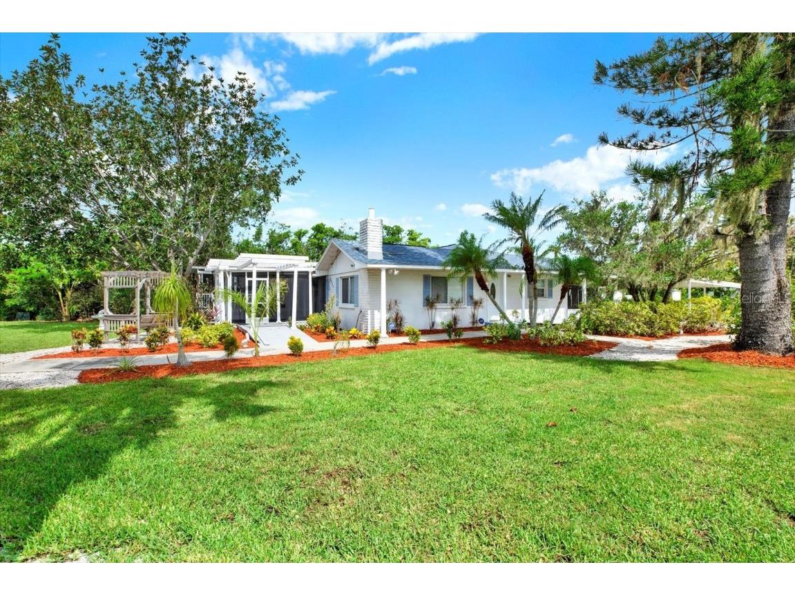 102 W North Branch Road Ruskin FL 33570 TB8404370 image2