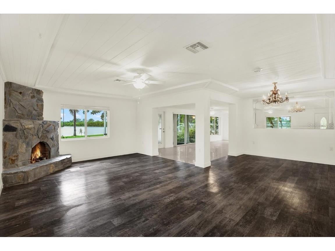 102 W North Branch Road Ruskin FL 33570 TB8404370 image8