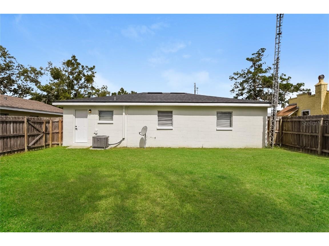 102 W Saint Louis Avenue Eustis FL 32726 TB8432598 image15