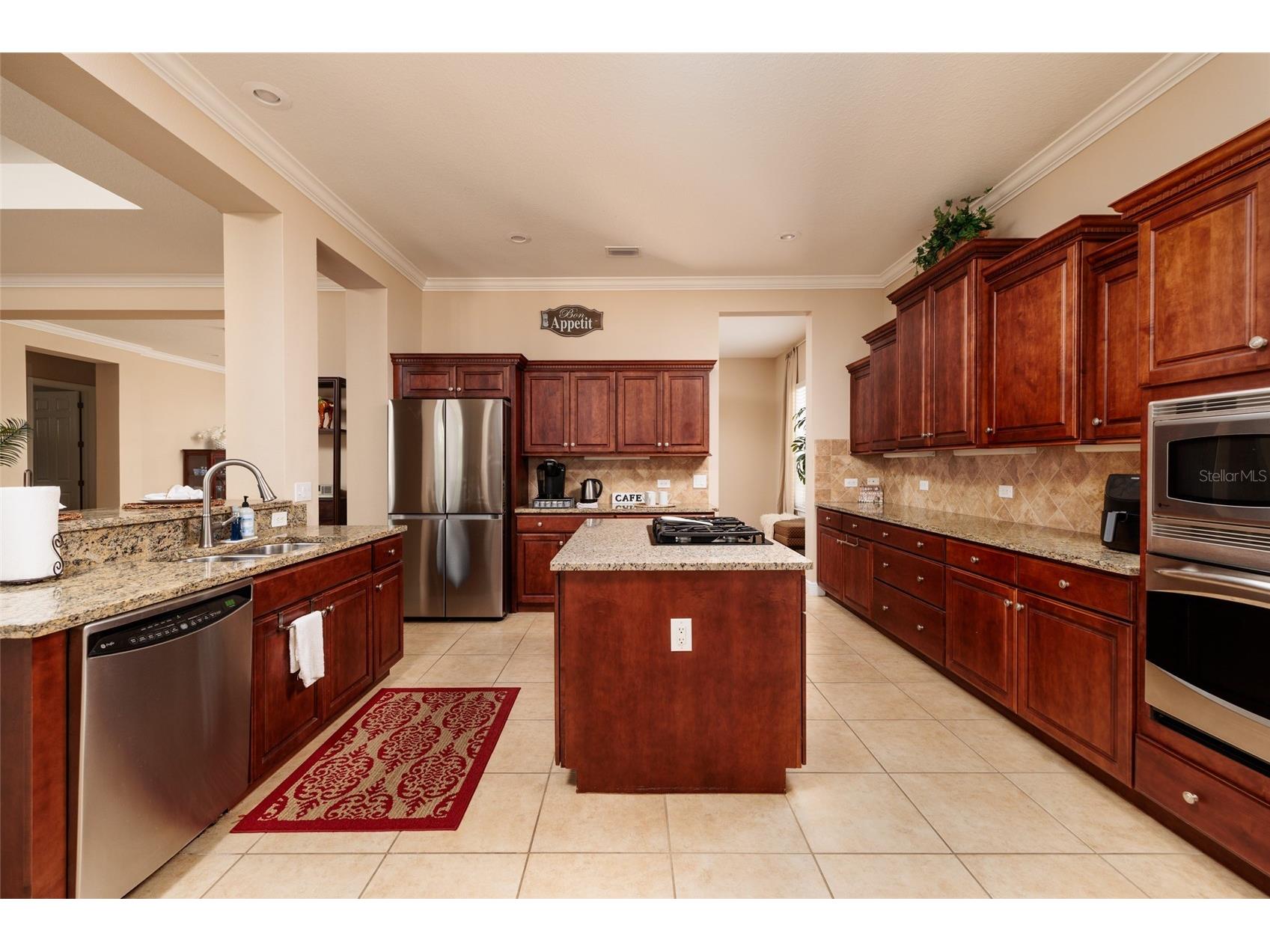 102 Wimbledon Court Redington Shores FL 33708 TB8460642 image9