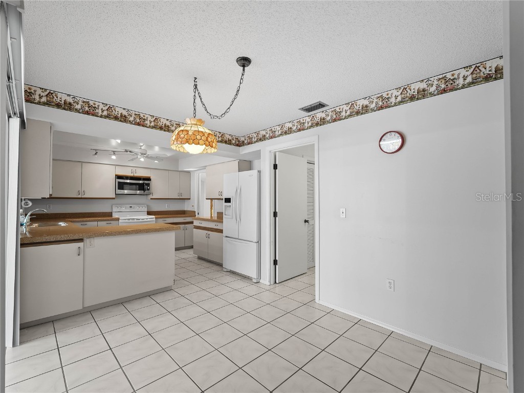 102 Windward Drive Osprey FL 34229 A4671793 image17