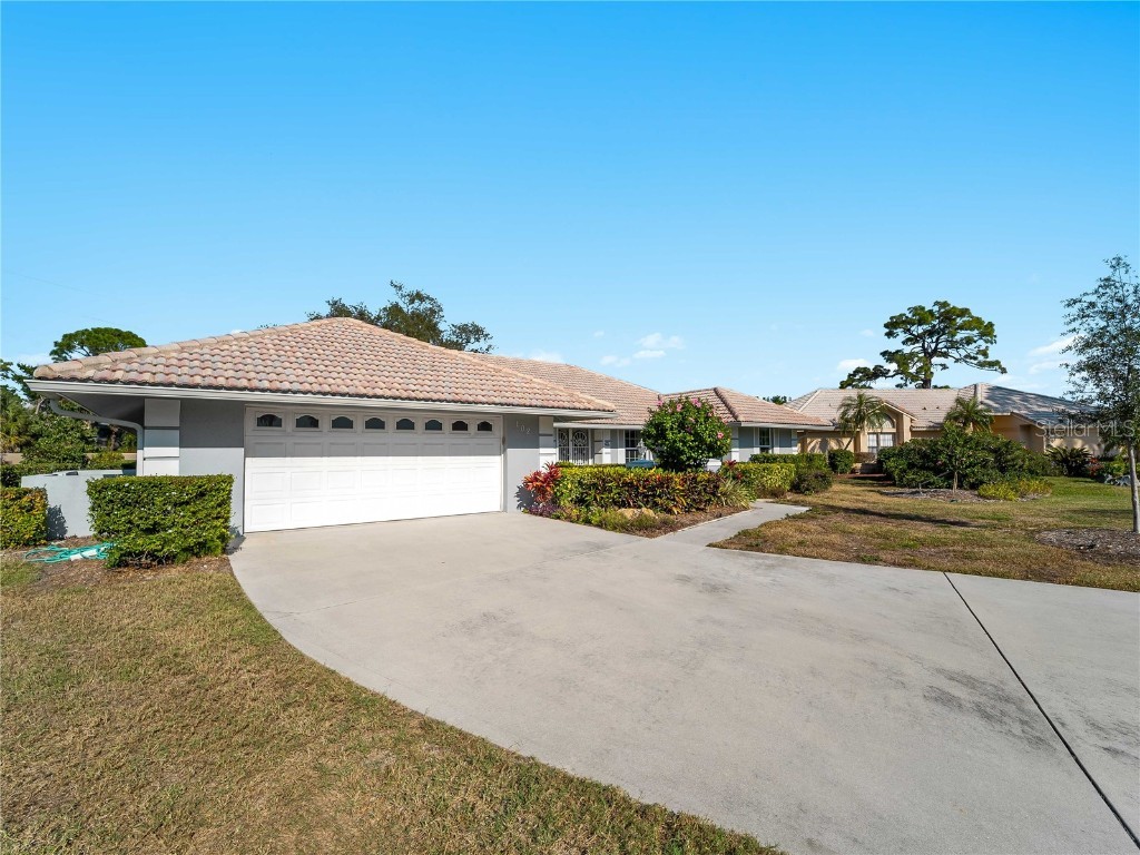 102 Windward Drive Osprey FL 34229 A4671793 image2