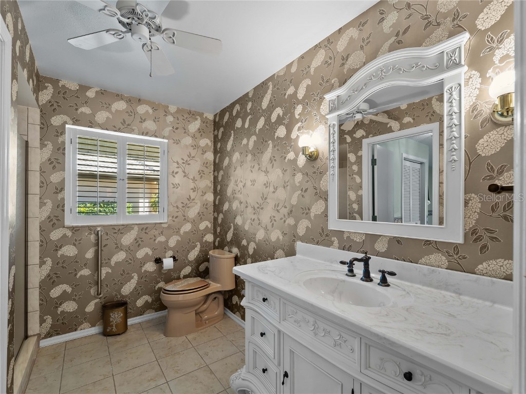 102 Windward Drive Osprey FL 34229 A4671793 image27