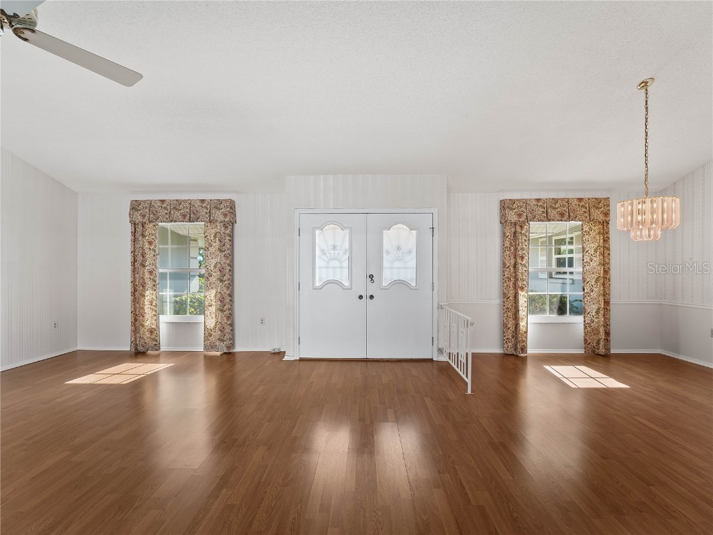 102 Windward Drive Osprey FL 34229 A4671793 image7