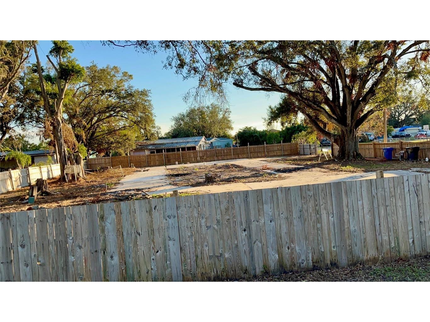 102 and 104 Domino Drive N Ruskin FL 33570 A4634278 image1