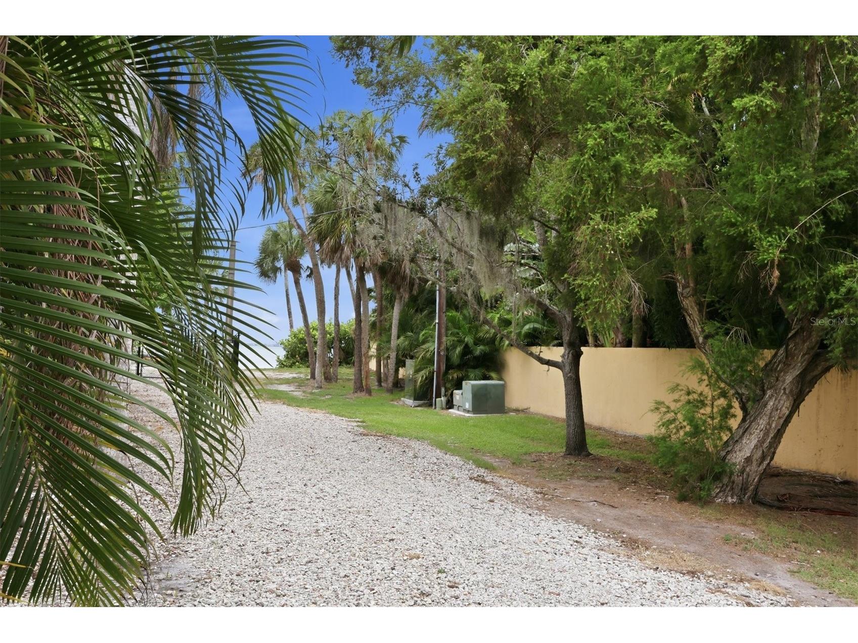 1020 23rd Street Sarasota FL 34234 A4695931 image44