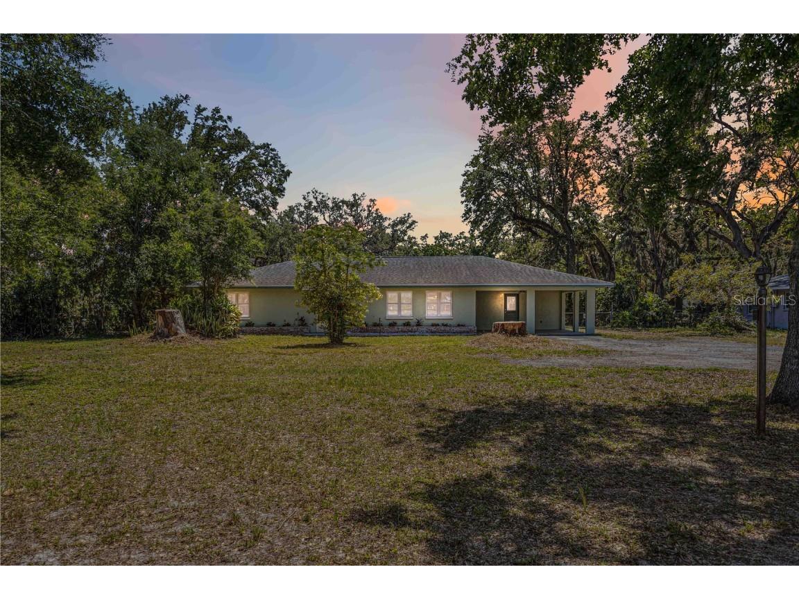 1020 49th Avenue E Bradenton FL 34203 A4647398 image1