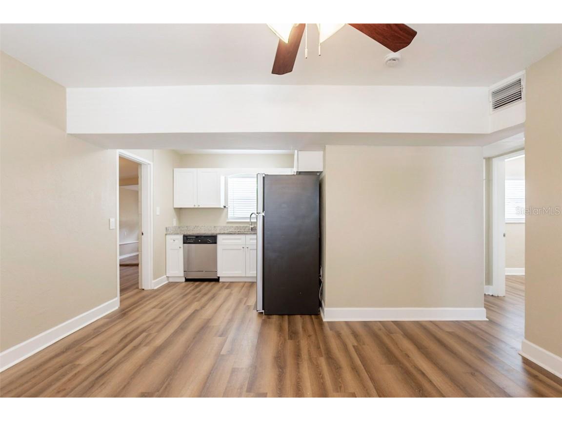 1020 58th Avenue N Saint Petersburg FL 33703 O6313709 image3