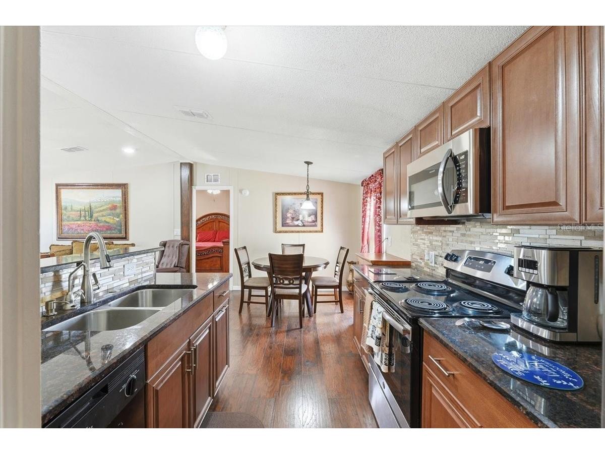 1020 98 W Frostproof FL 33843 L4961235 image20