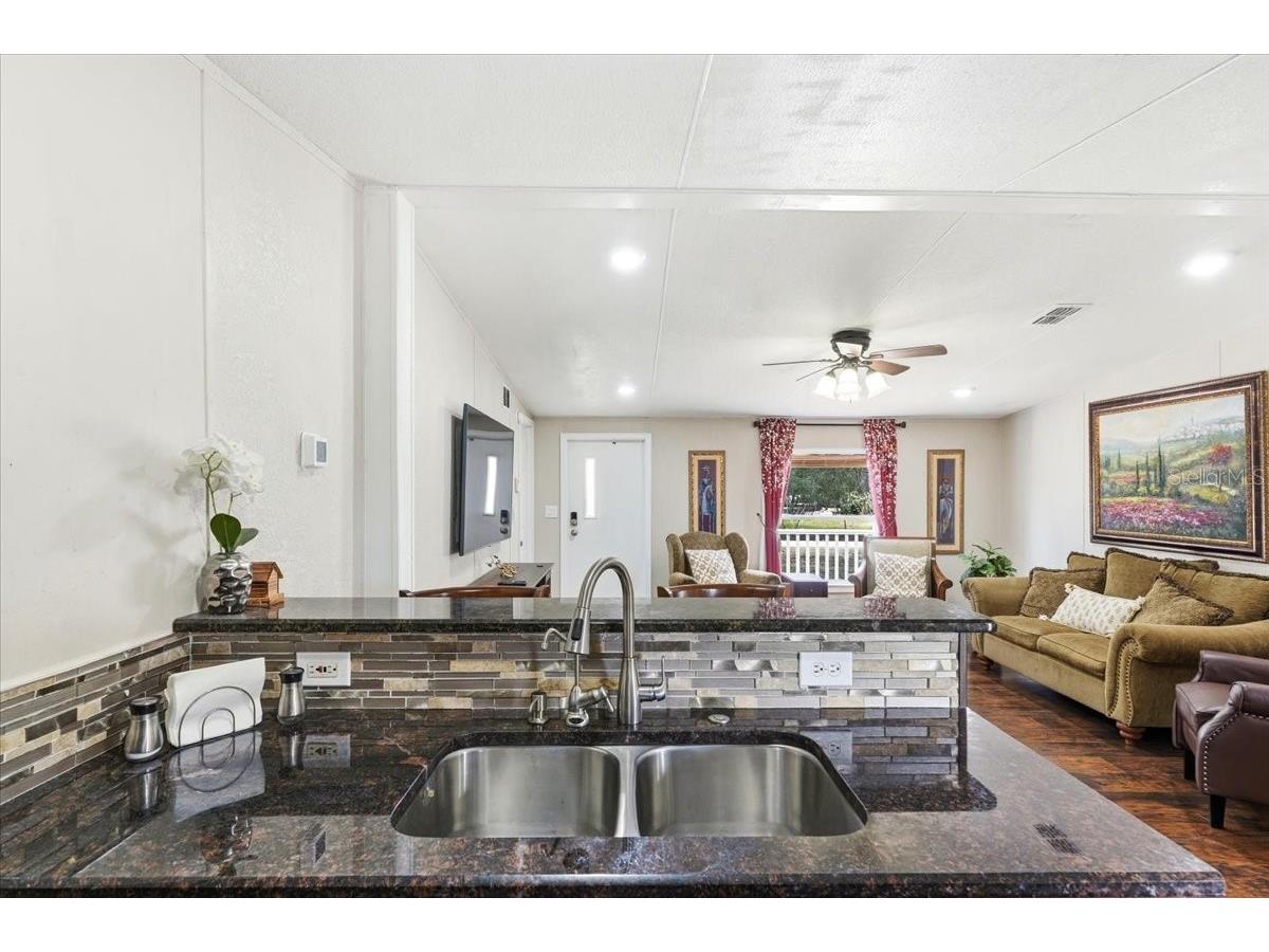 1020 98 W Frostproof FL 33843 L4961235 image21