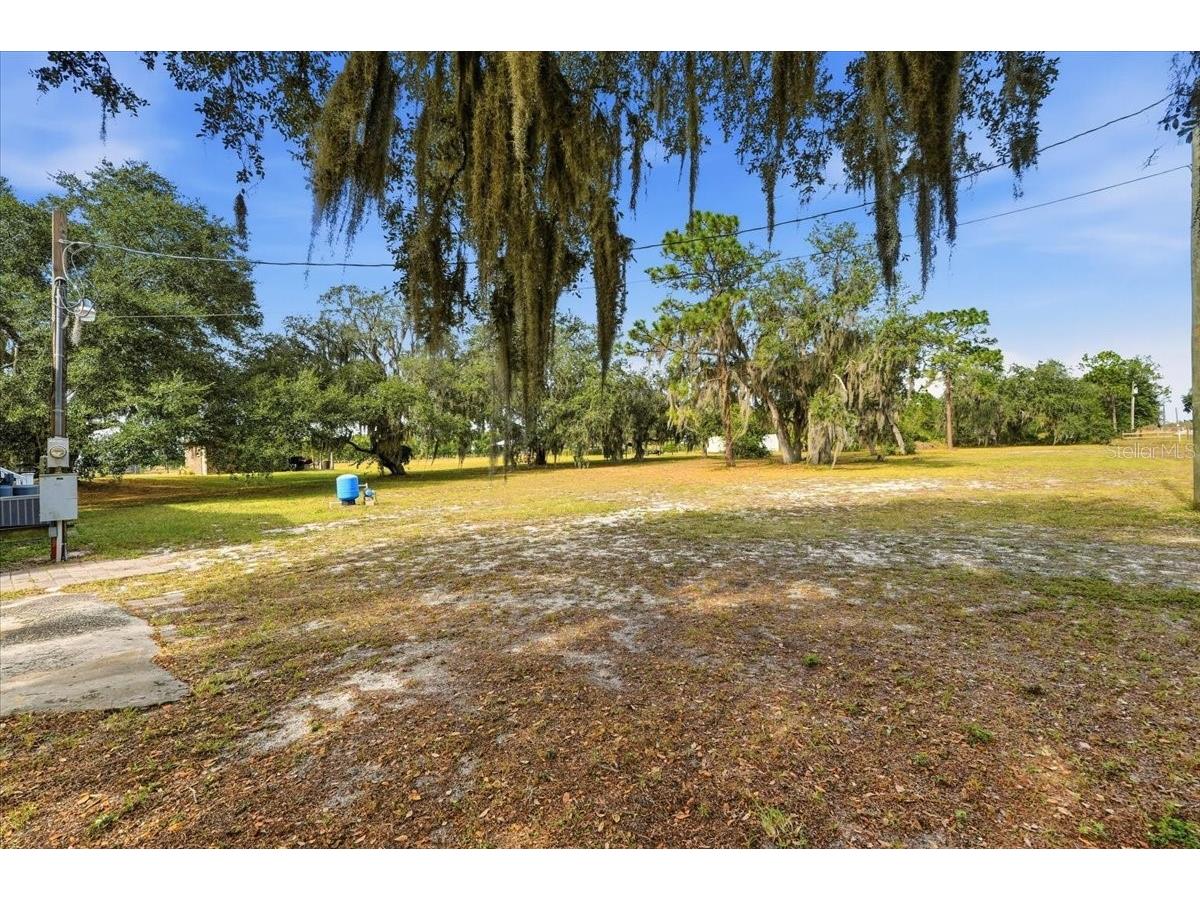 1020 98 W Frostproof FL 33843 L4961235 image39