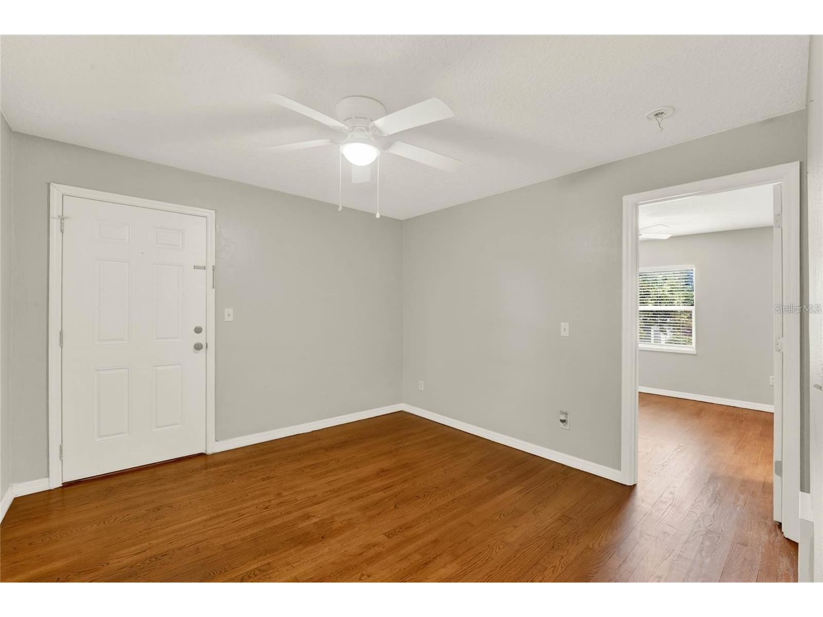 1016 Alba Drive #1020 Orlando FL 32804 O6400612 image3