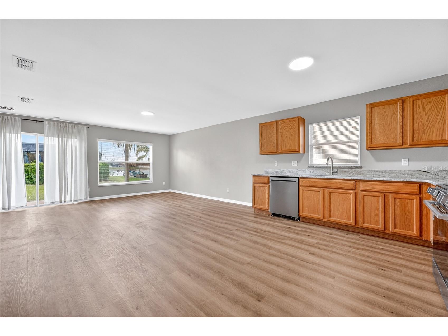 1020 Battery Pointe Drive Orlando FL 32828 O6401948 image13