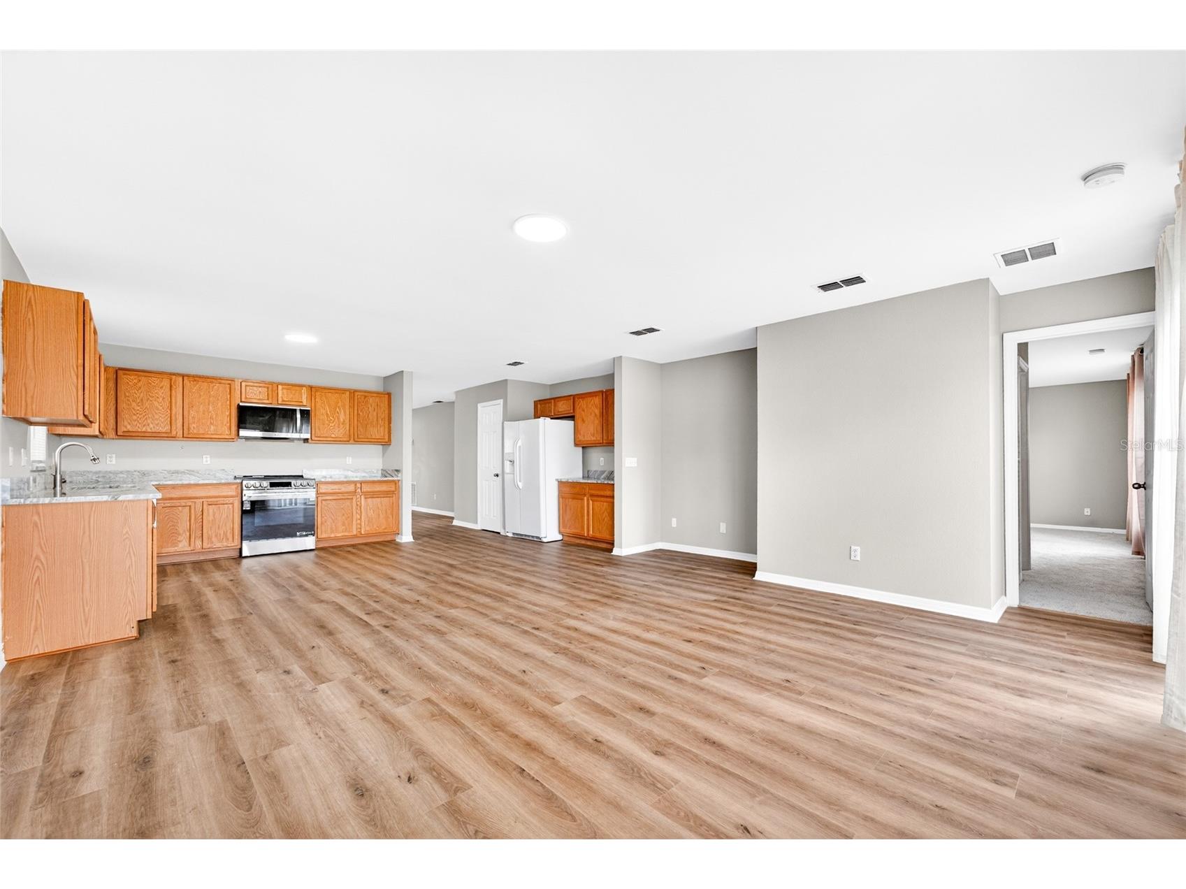 1020 Battery Pointe Drive Orlando FL 32828 O6401948 image9