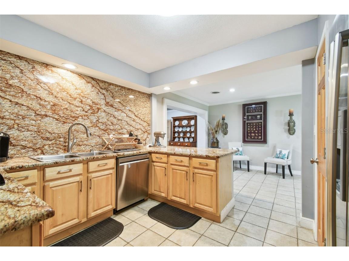 1020 Charles Street Clearwater FL 33755 TB8406276 image12