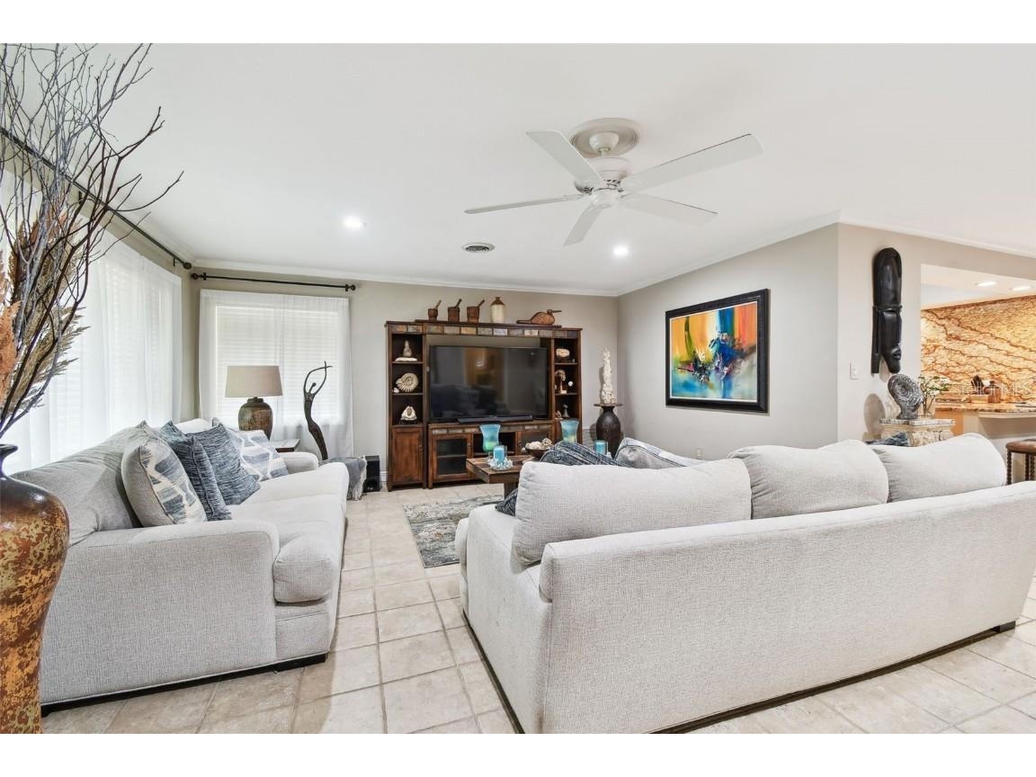 1020 Charles Street Clearwater FL 33755 TB8406276 image6