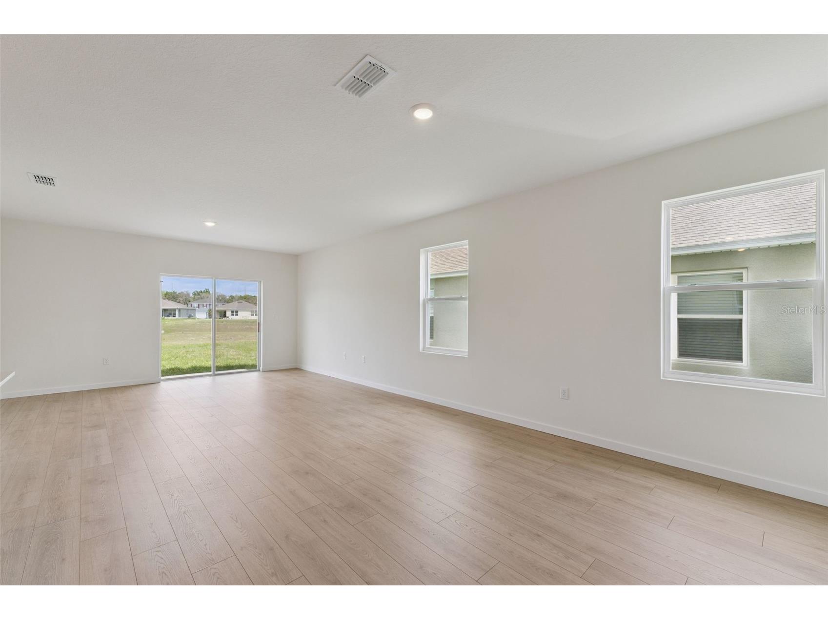 1020 Commons Way Port Orange FL 32129 O6423481 image4