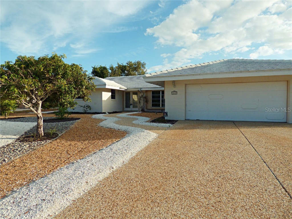 1020 Glebe Lane Sarasota FL 34242 T3445130 image1