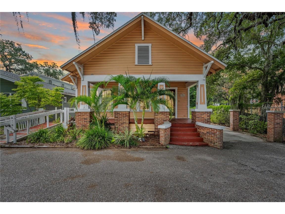1020 Illinois Avenue Palm Harbor FL 34683 U8134663 image1