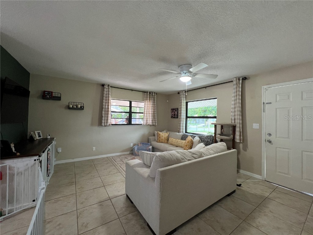 1020 Libby Avenue Daytona Beach FL 32117 V4944683 image8