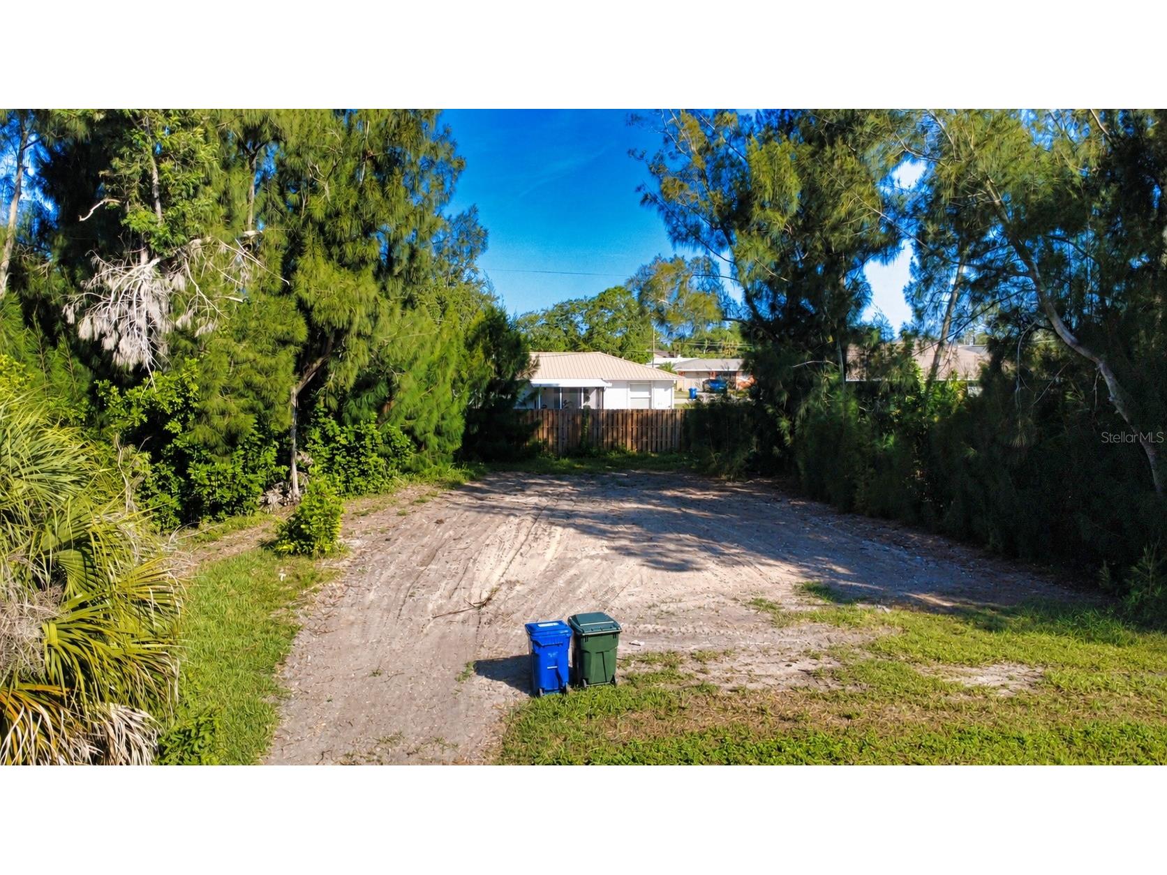1020 Linden Road Venice FL 34293 A4697030 image1