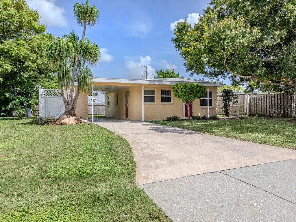 1020 Roberta Street Venice FL 34285 N6134474 image1